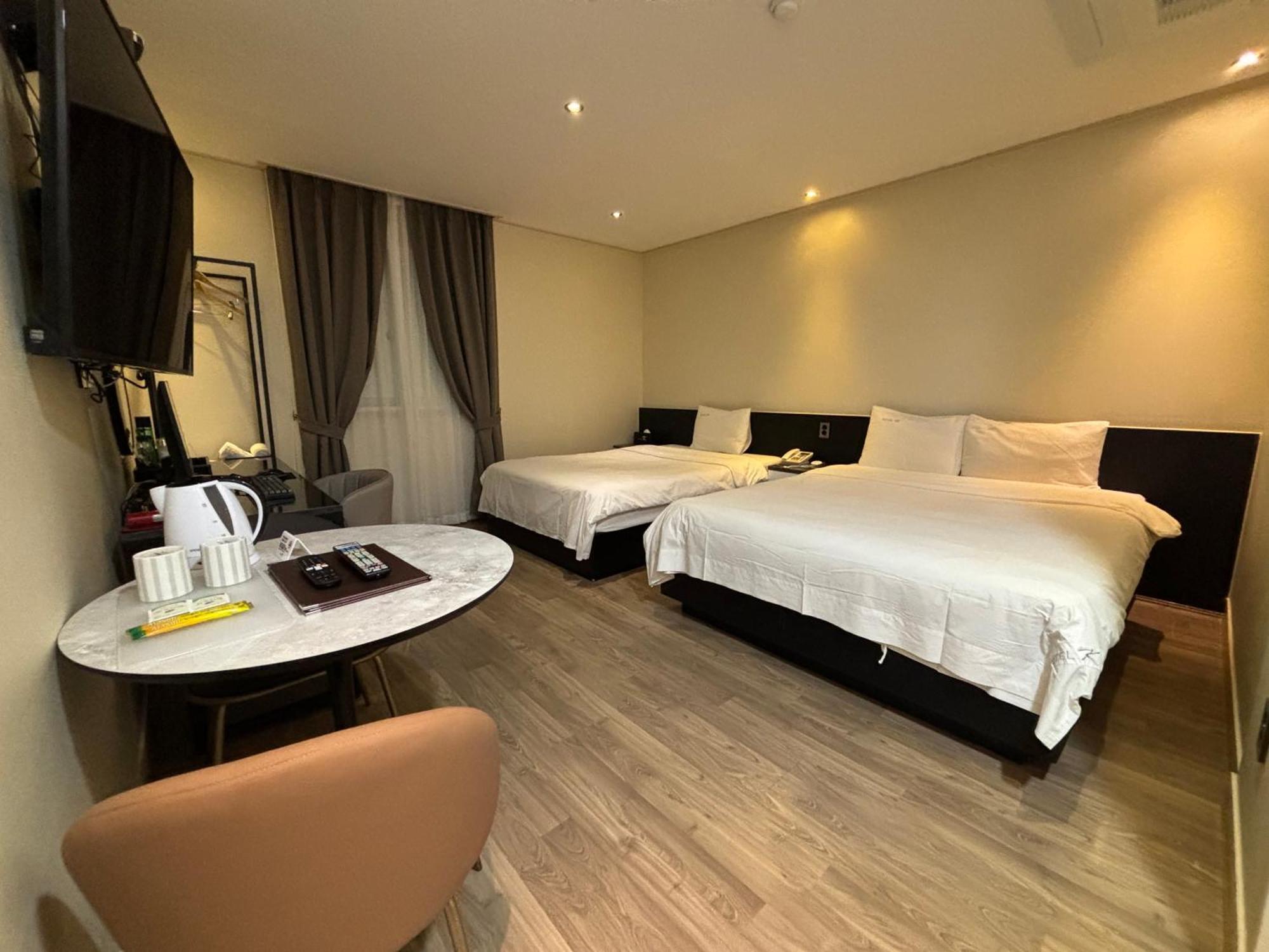 Cheonan K Hotel Dış mekan fotoğraf